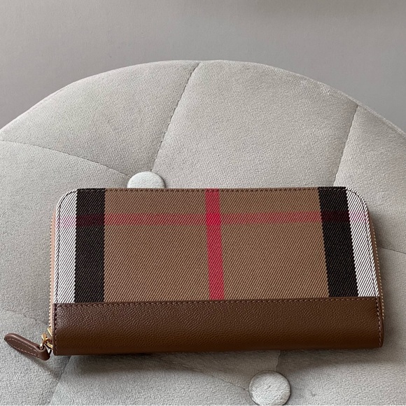 Burberry Zip Around Wallet in Earth - Picture 1 of 10